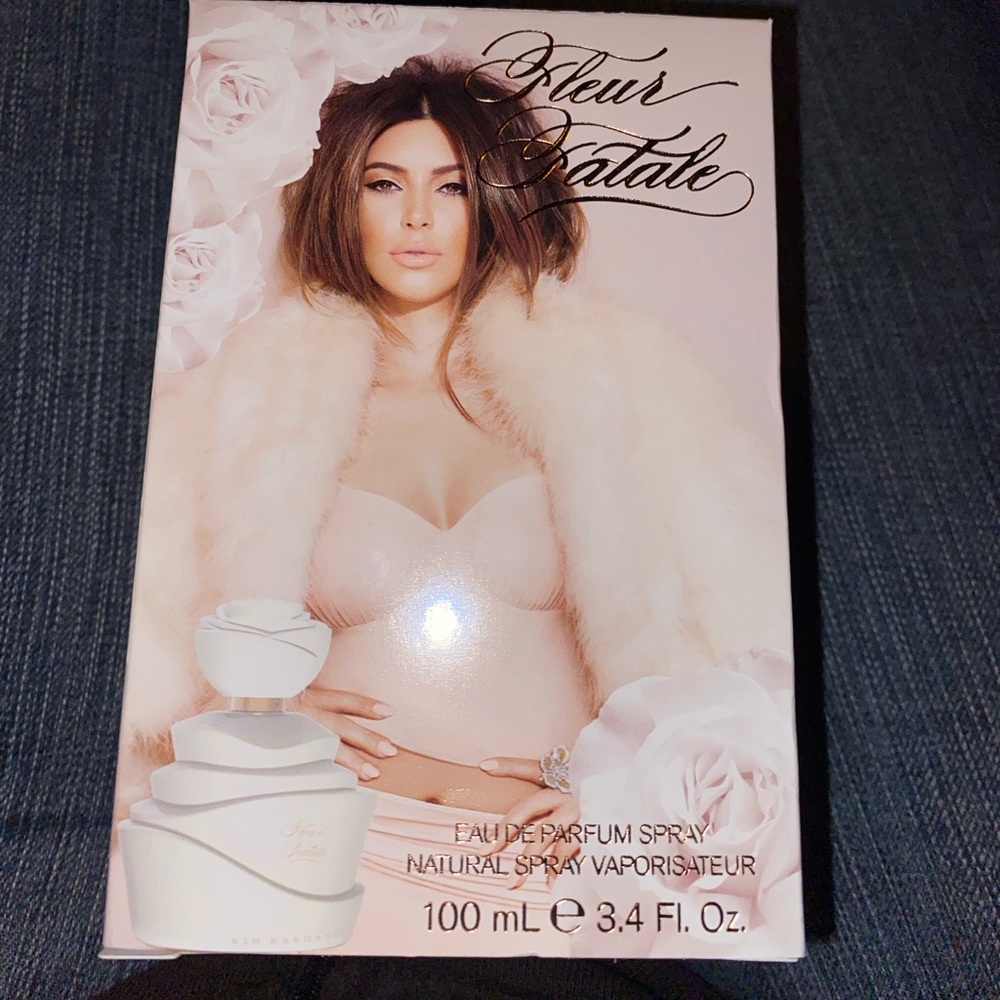 Kim kardashion perfume